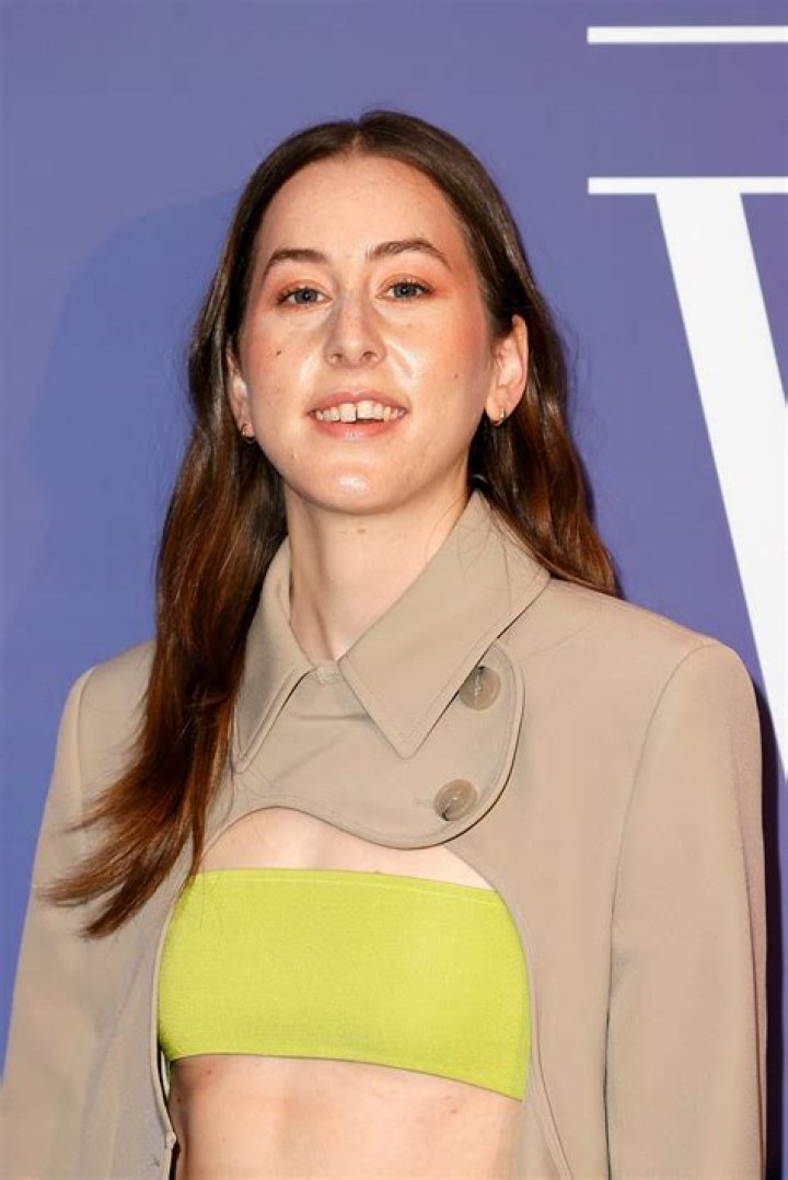 Alana Haim Net Worth 2024: What Is The Singer & Musician Worth?