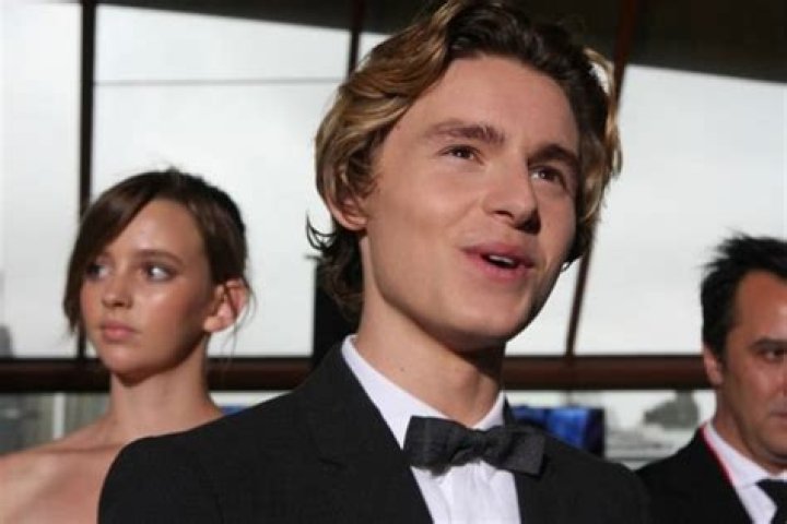 Callan McAuliffe Biography, Age, Height, Family, Girlfriend & Net Worth