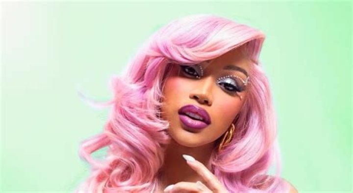 Cardi B Gets A Huge New Back Tattoo