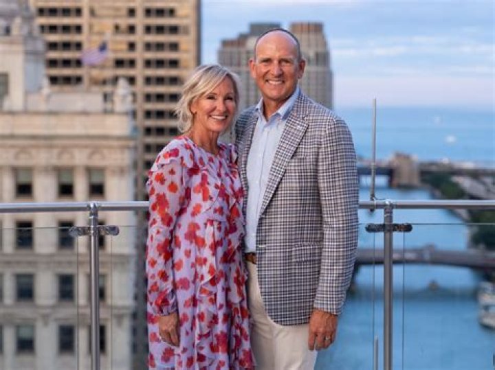 Doug DeVos Biography, Age, Height, Wife, Net Worth, Family