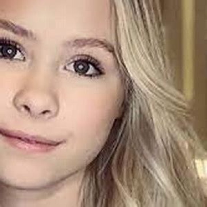 Elle Cryssanthander Age | Wiki, Net worth, Bio, Height, Boyfriend?