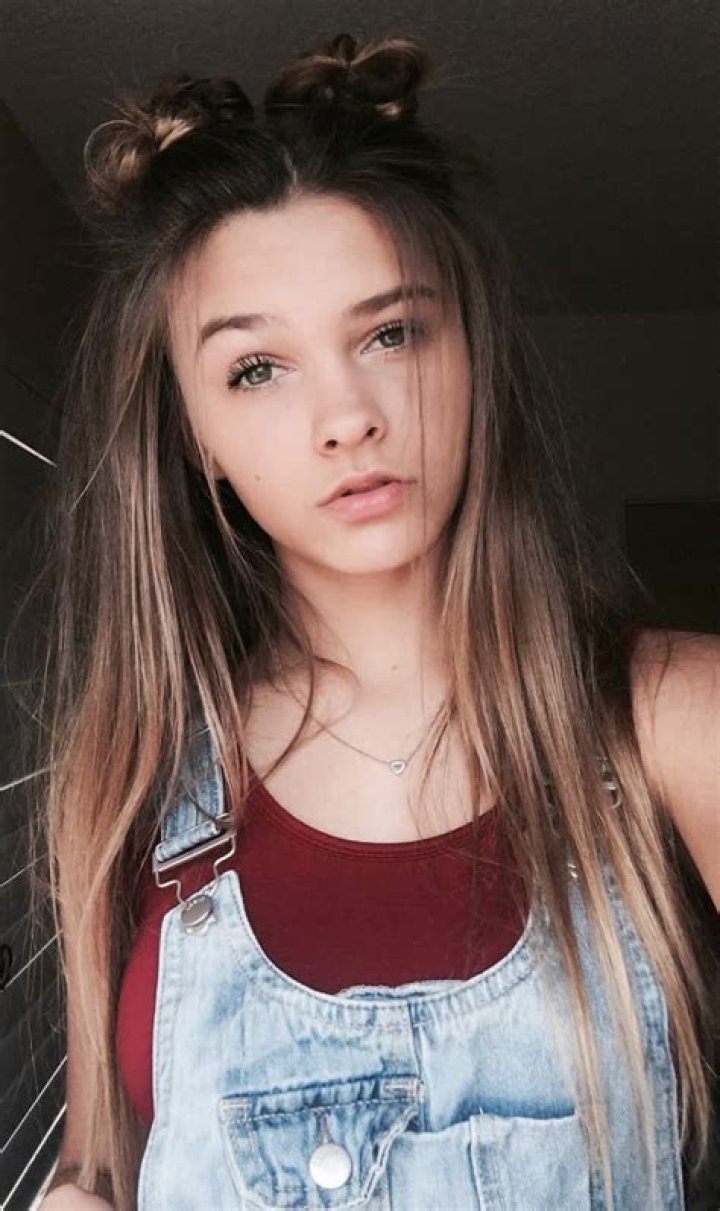 Emma Marie Age - Bio, Wiki, Height, Net Worth, Relationship (2023)