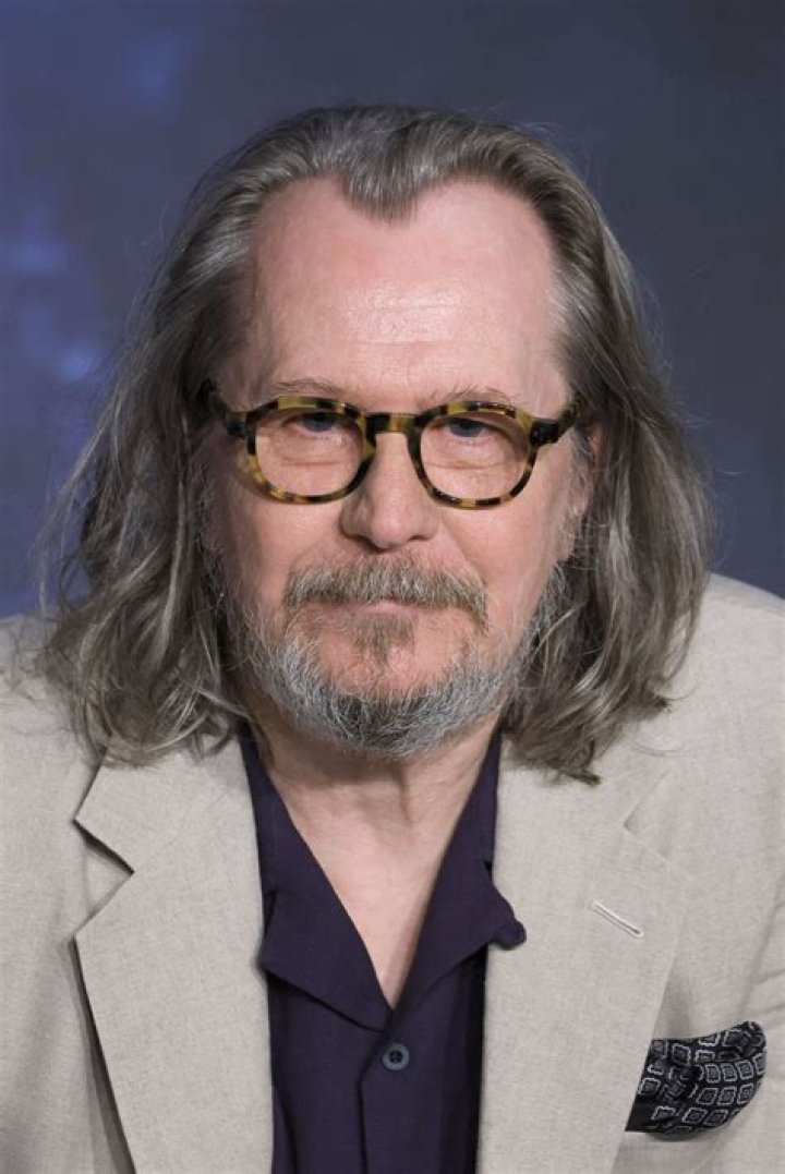 Gary Oldman – Celebsgraphy