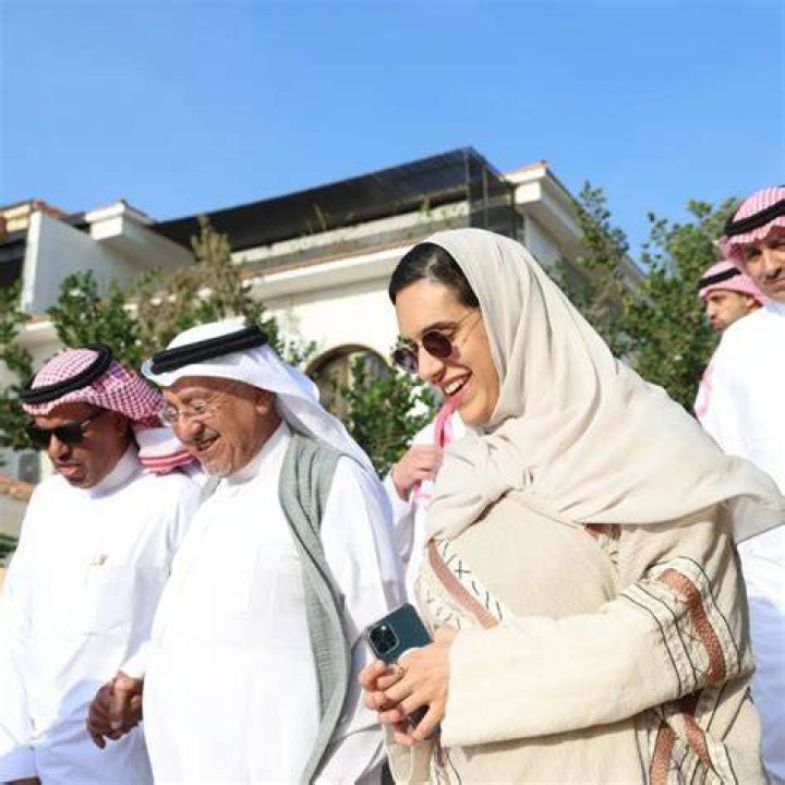 Haifa bint Faisal Al Saud Biography, Age, Height, Husband, Net Worth, Family