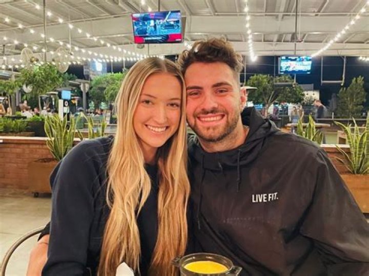 Haley Cruse Age | Wiki, Net worth, Bio, Height, Fiancé