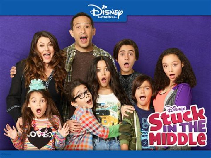 How many siblings are in Stuck in the Middle?