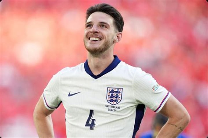 How tall is Declan Rice