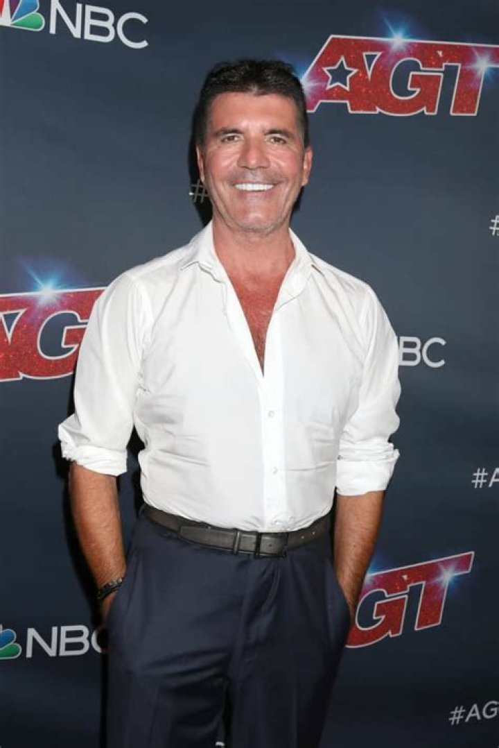 How tall is Simon Cowell