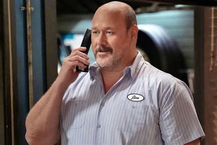 How tall is Will Sasso