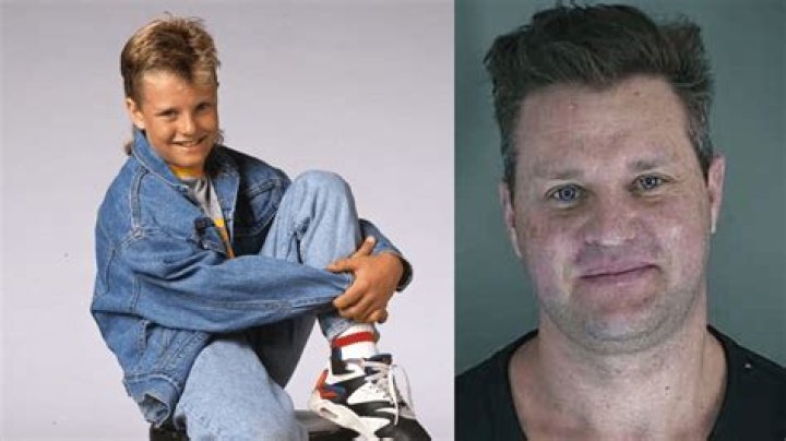 How tall is Zachery Ty Bryan