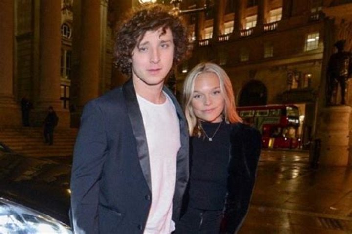 Is Julius Dein Married? His Age, Girlfriend Name, Religion