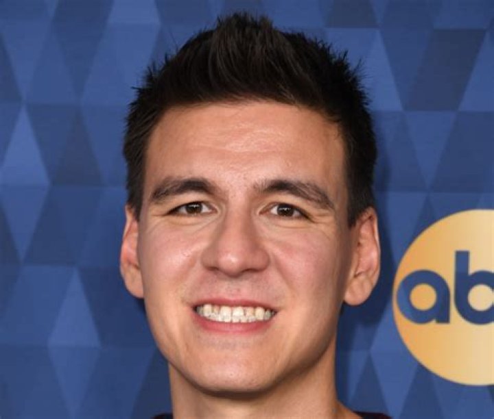 James Holzhauer Net Worth - CelebNetWorth