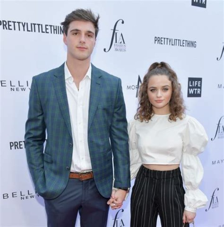 Joey King Age - Bio, Wiki, Height, Net Worth, Relationship (2023)