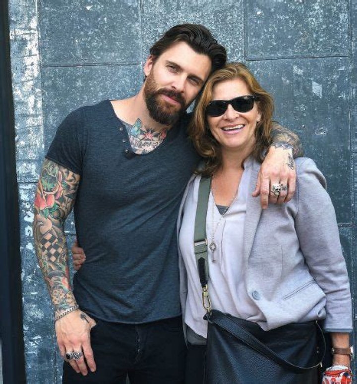 Levi Stocke Age - Bio, Wiki, Height, Net Worth, Relationship (2023)