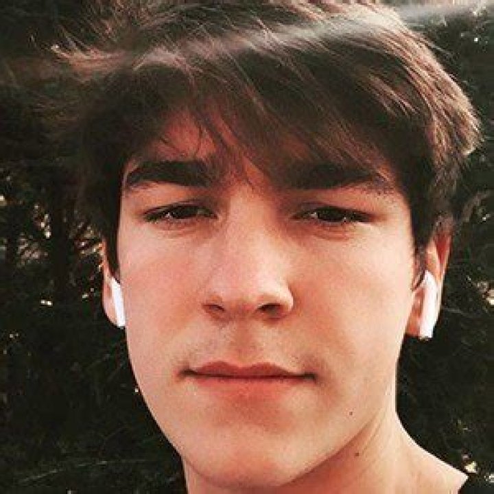 Mark Bowling Age | Wiki, Net worth, Bio, Height, Girlfriend? |