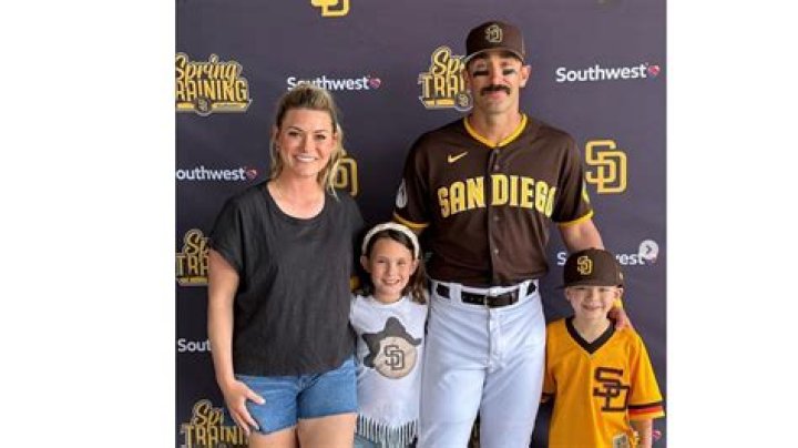 Matt Carpenter Bio, Net Worth, Age, Wife, Contract, Salary, Height