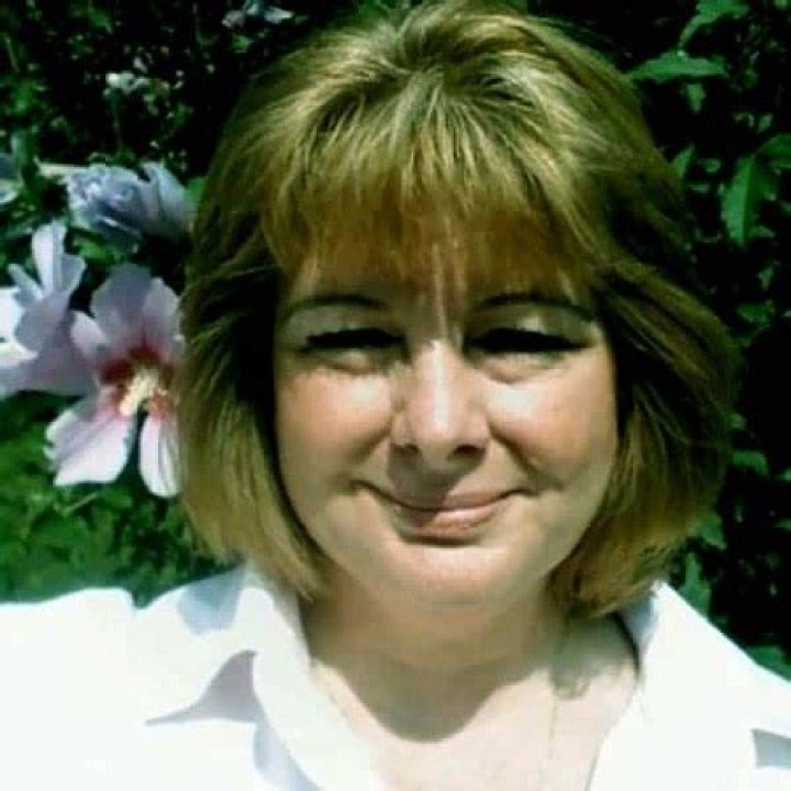Sharon McKemie – Celebsgraphy