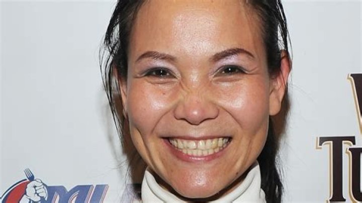 Sonya Thomas (Competitive Eater) - Age, Birthday, Bio, Facts, Family, Net Worth, Height & More